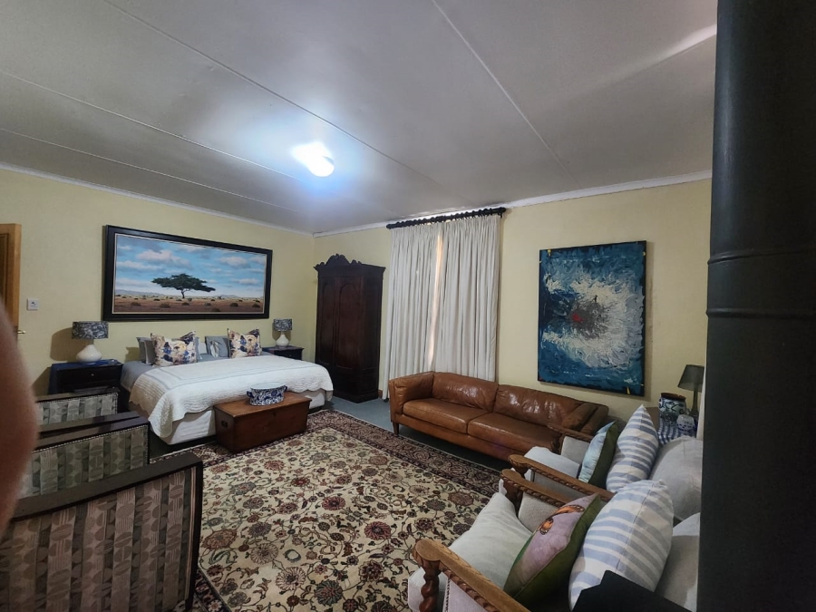 4 Bedroom Property for Sale in Nieu Bethesda Eastern Cape